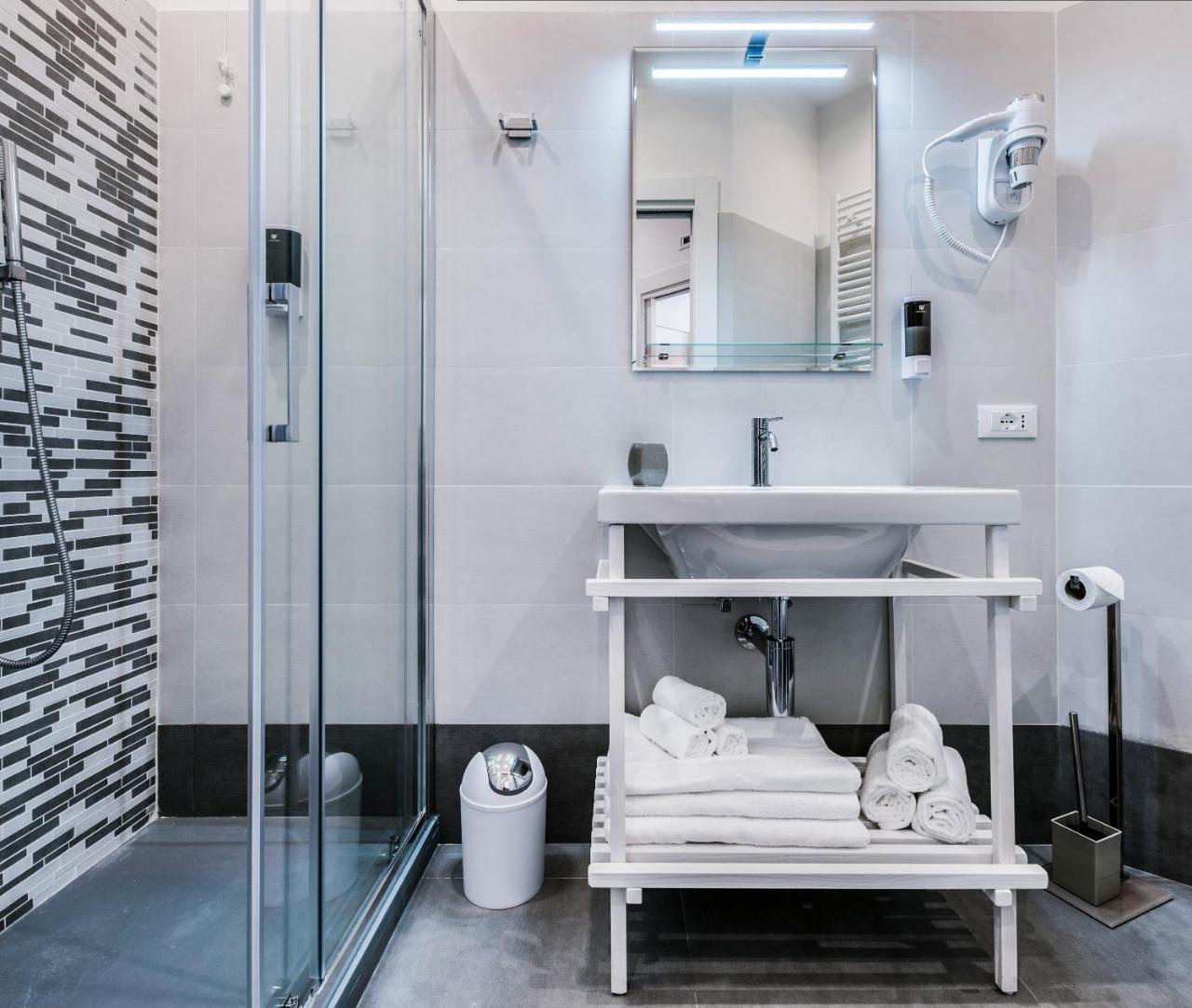 Lele Rooms San Lorenzo Rom Exterior foto